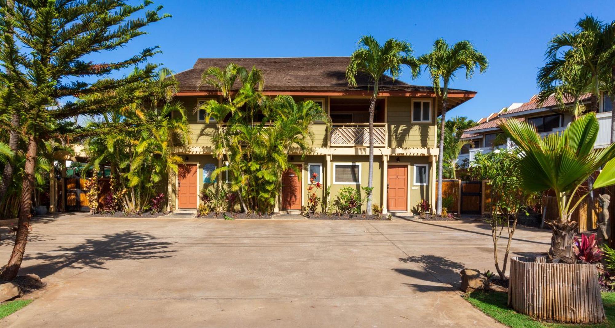 Plumeria Suite, 2-bedroom In A Boutique Property, Sleeps 6, Pool & Bbq Kihei